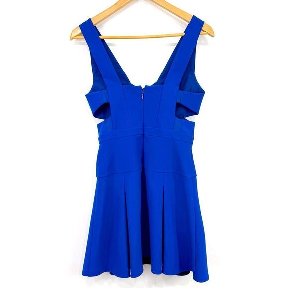 BCBGMAXAZRIA Harlie Cutout Cobalt Blue Fit and Flare V Neck Cocktail Mini Dress - Picture 11 of 16